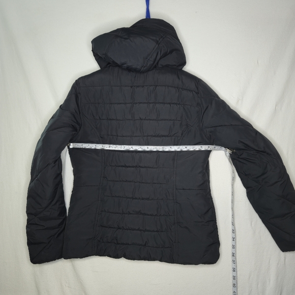 Hollister Ladies Black Hooded Sherpa Lined Puffer Size Medium - Picture 3 of 10